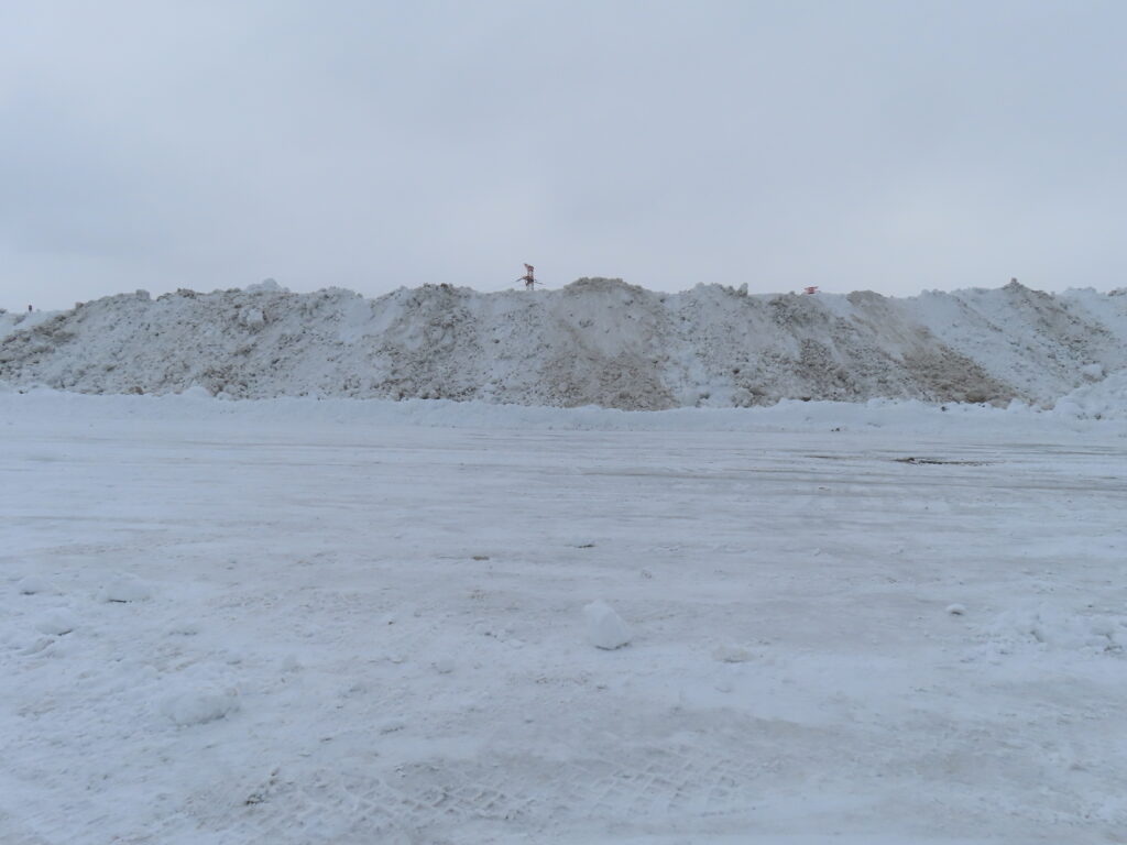 雪捨て場