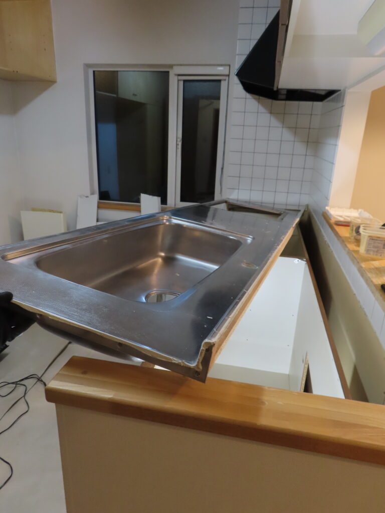 キッチン解体