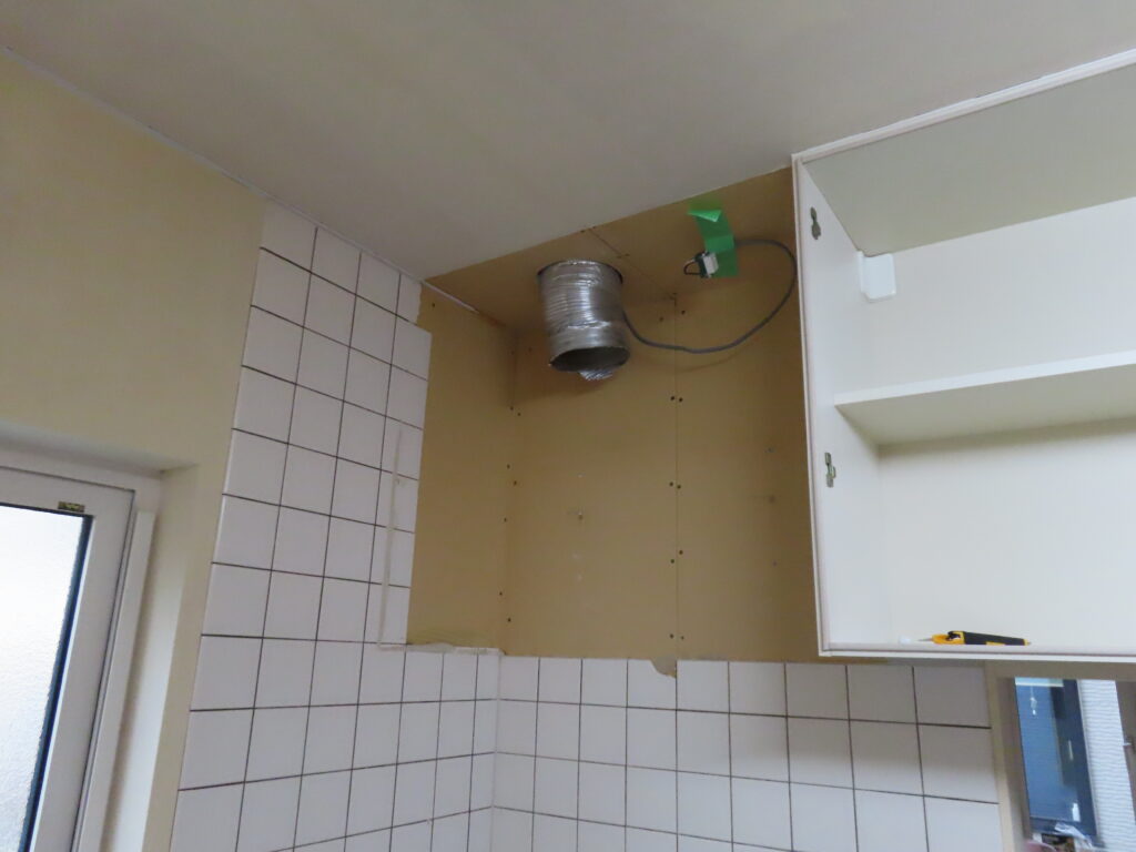 レンジフード取り外し