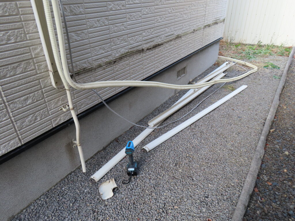 エアコン取り外し