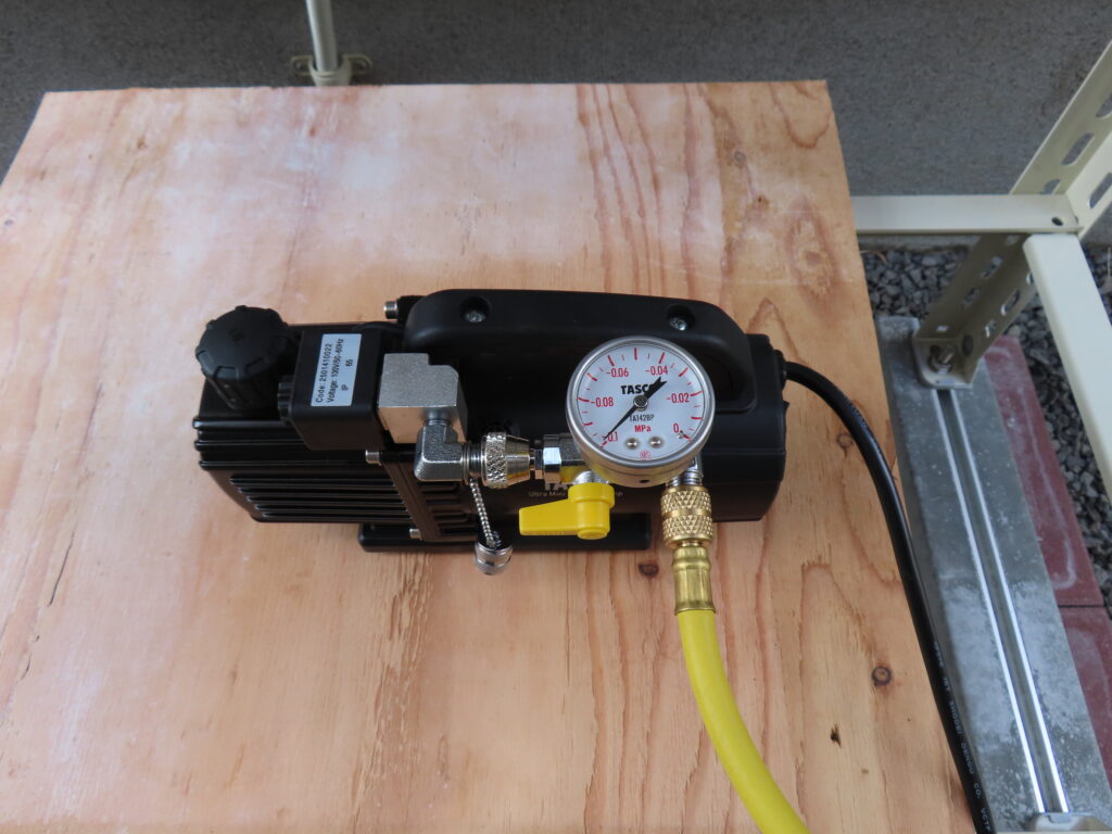 エアコン取付け