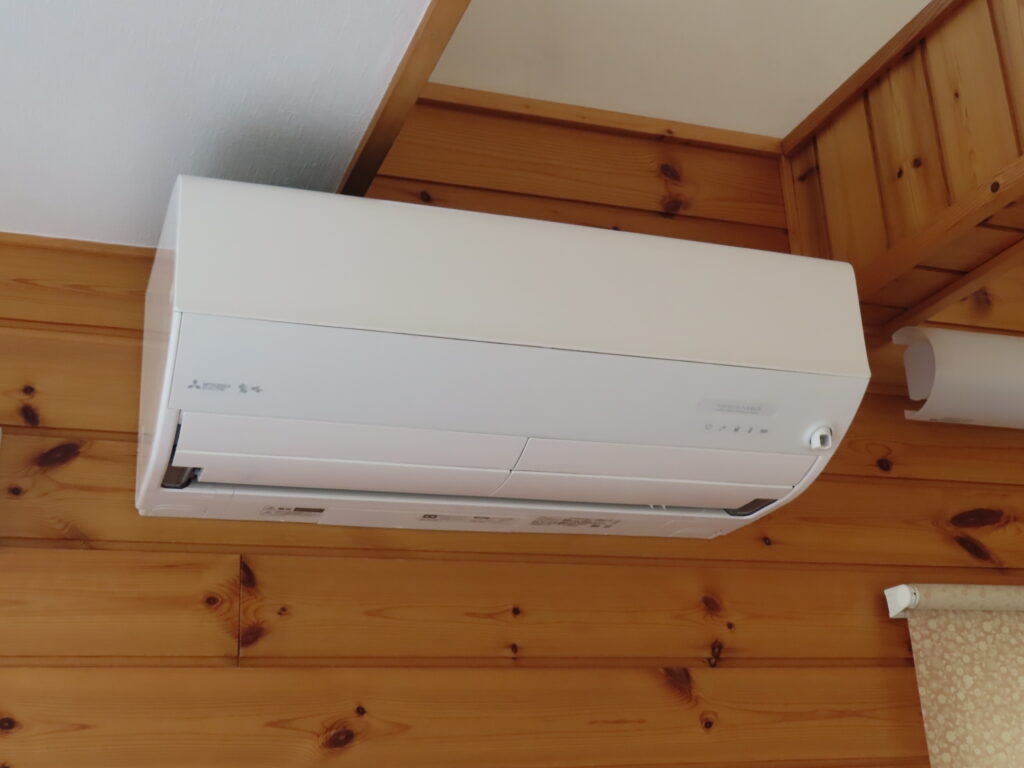 エアコン取付け