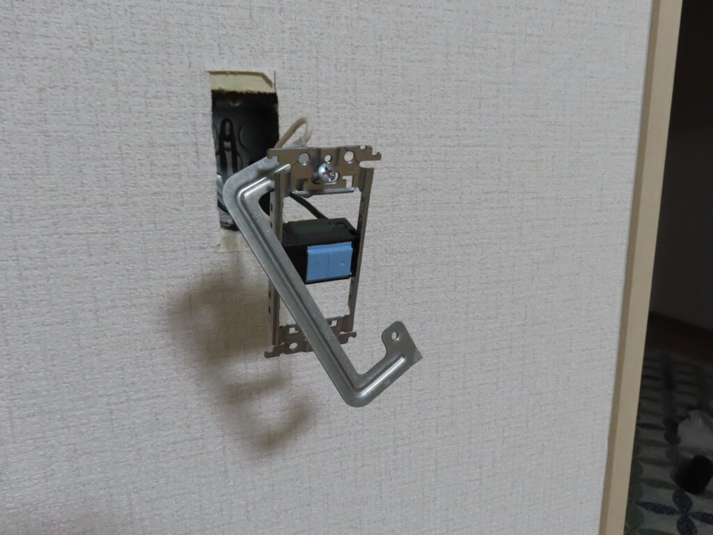 スイッチ交換作業