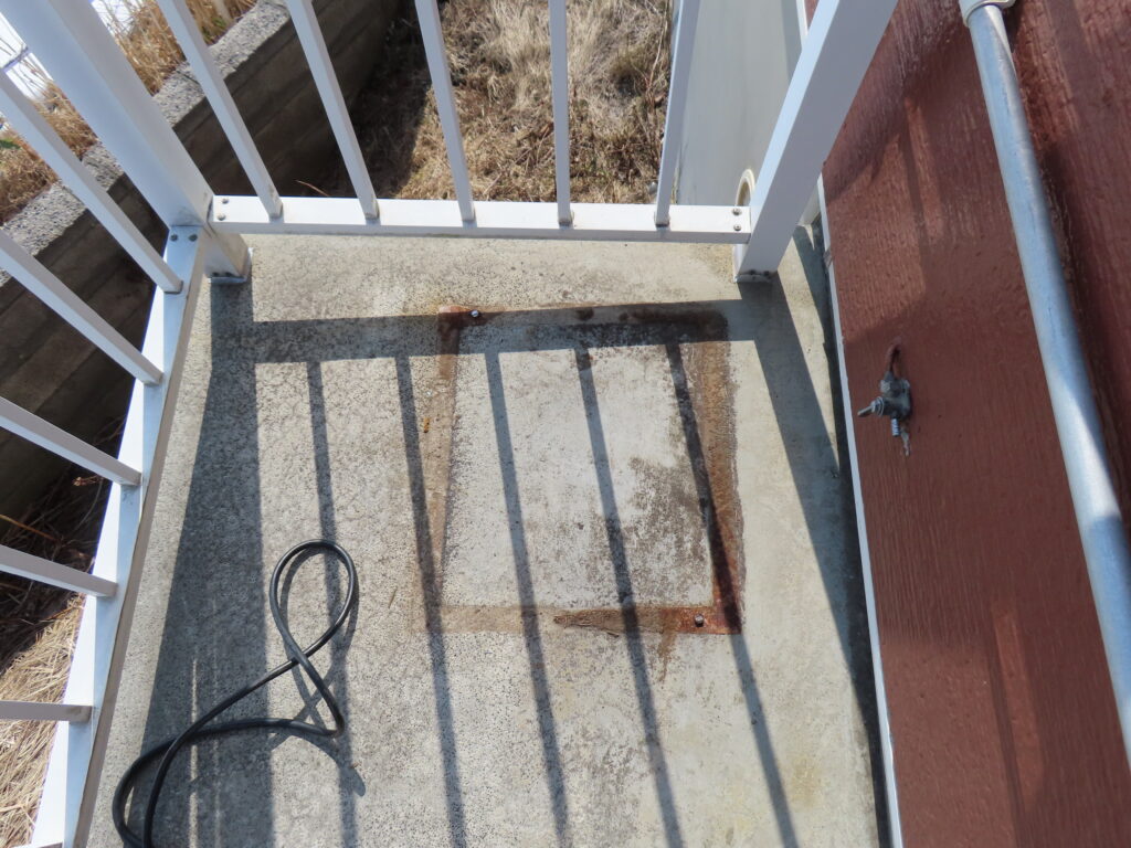 灯油タンク架台撤去