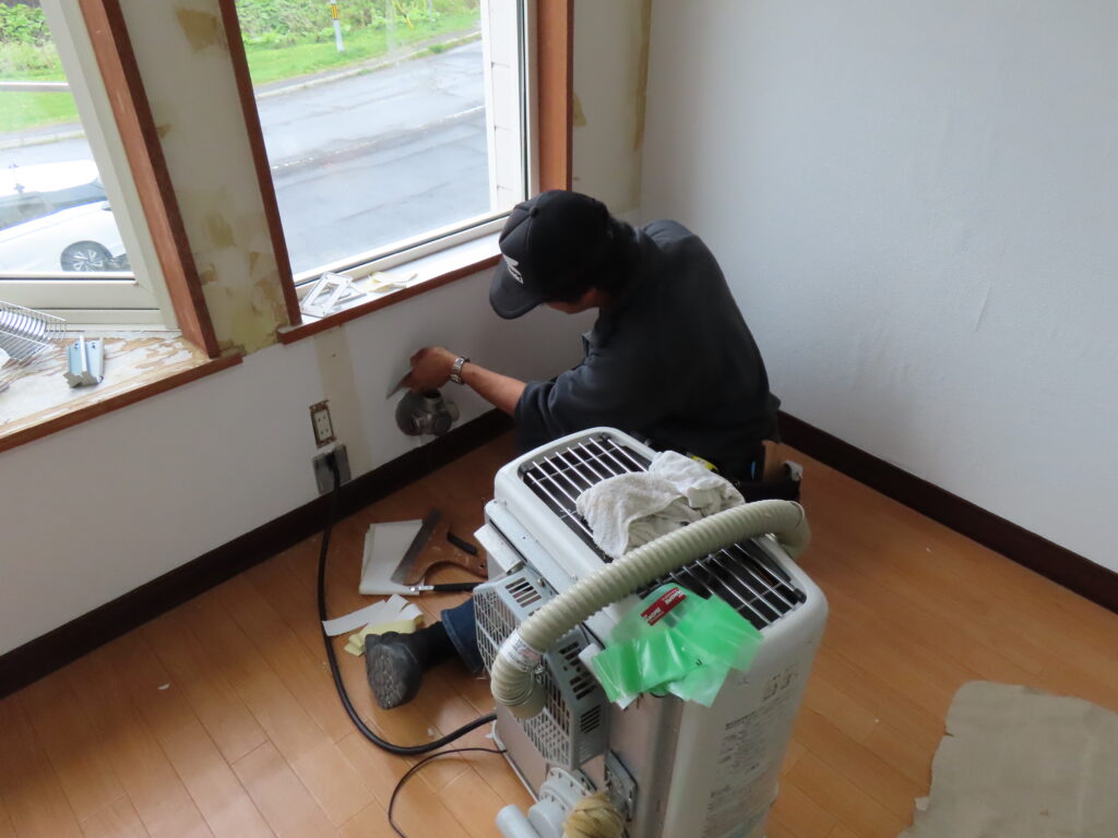 クロス貼り
