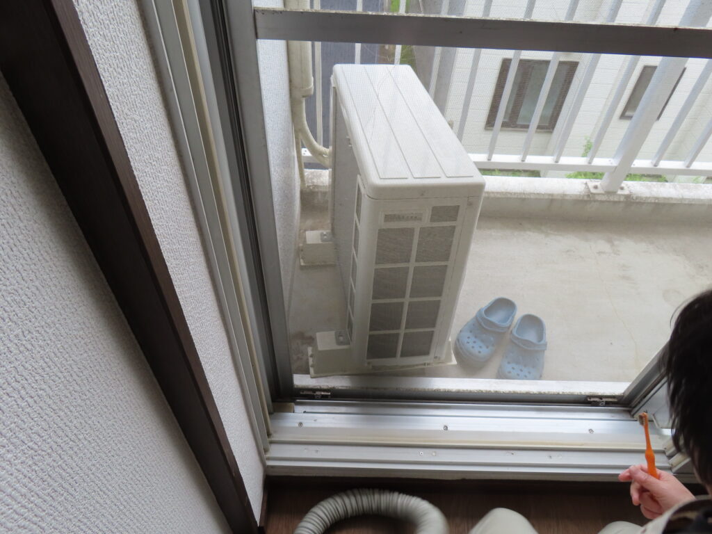 ベランダ掃除