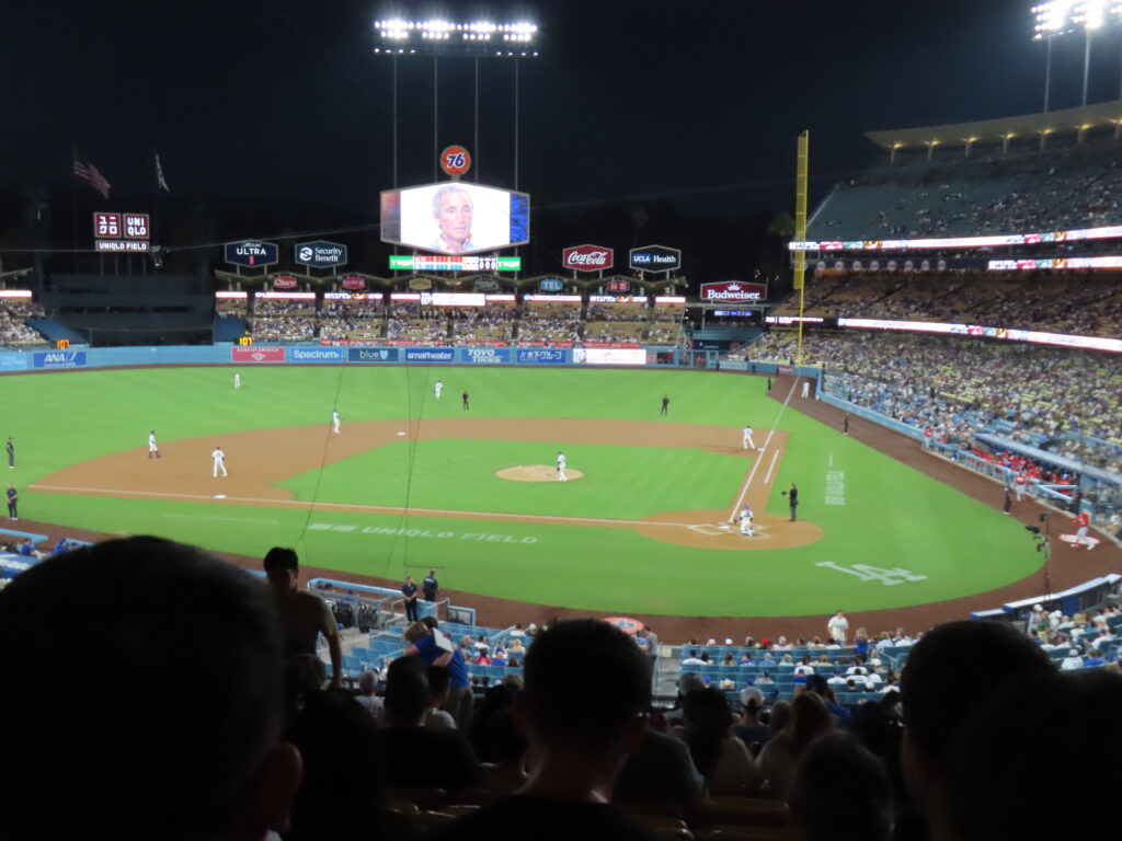 ドジャースタジアム