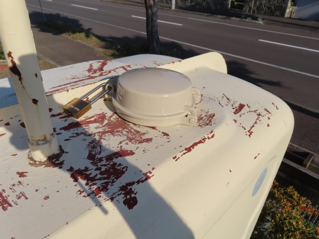 給油口キャップカバー